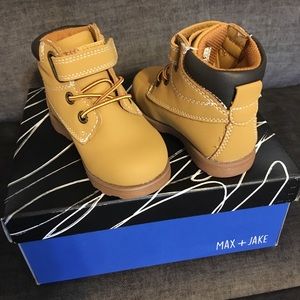 Max & Jake boots